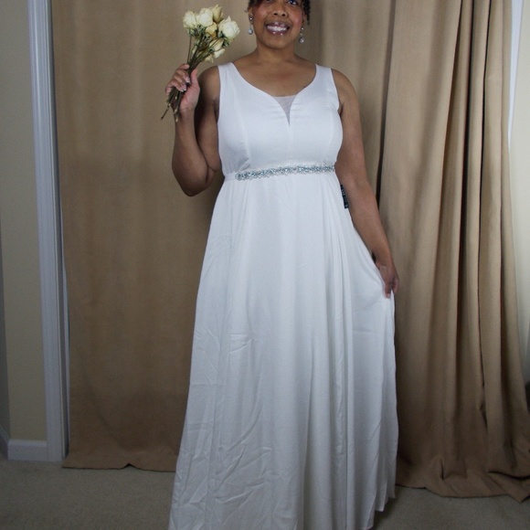 NWT Torrid IVORY JACQUARD SWEETHEART WEDDING GOWN Sz 12W - Picture 8 of 15